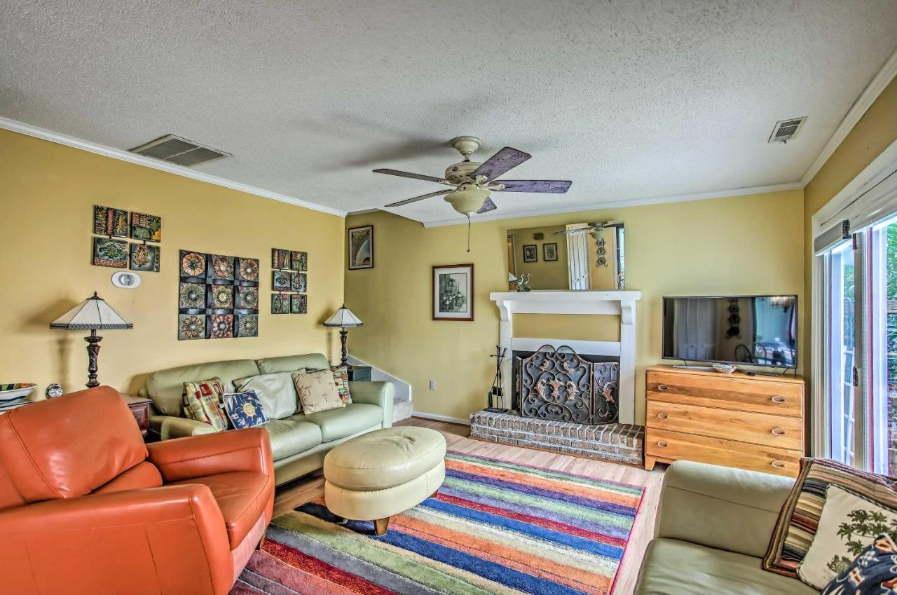 North Myrtle Beach Home With Patio - Walk To Beach! Esterno foto